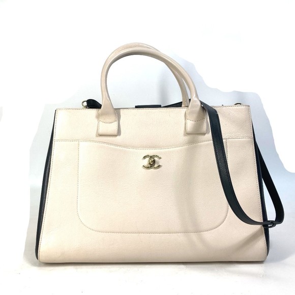 CHANEL Handbags - CHANEL CC Mark Bicolor 2WAY Shoulder Bag Beige